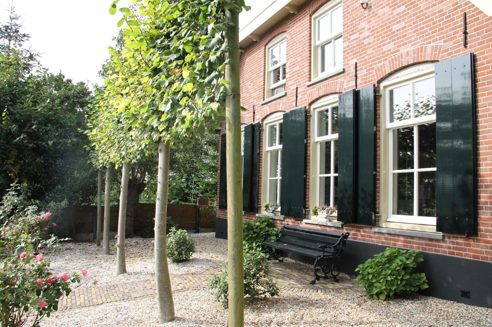 Вилла Familiehuis De Betuwe Met Prive Kunstgras Tennisbaan En Sauna Erichem Экстерьер фото